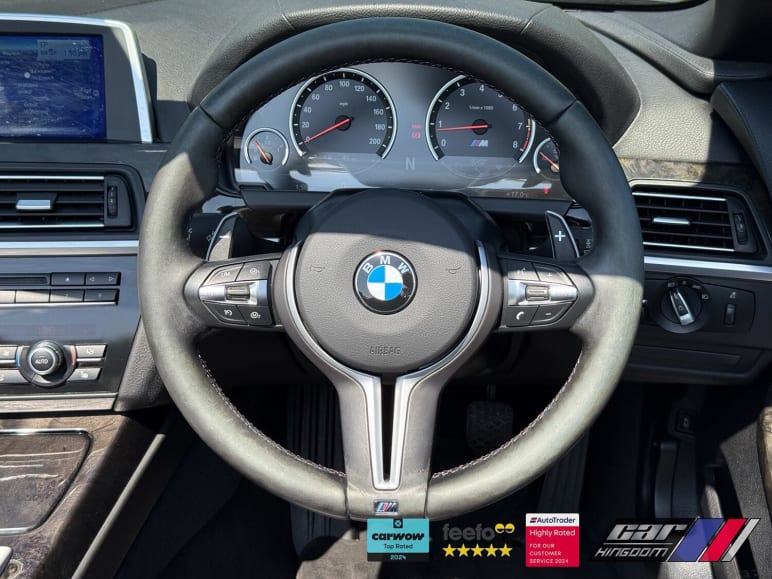4.4 M6 Convertible Competition