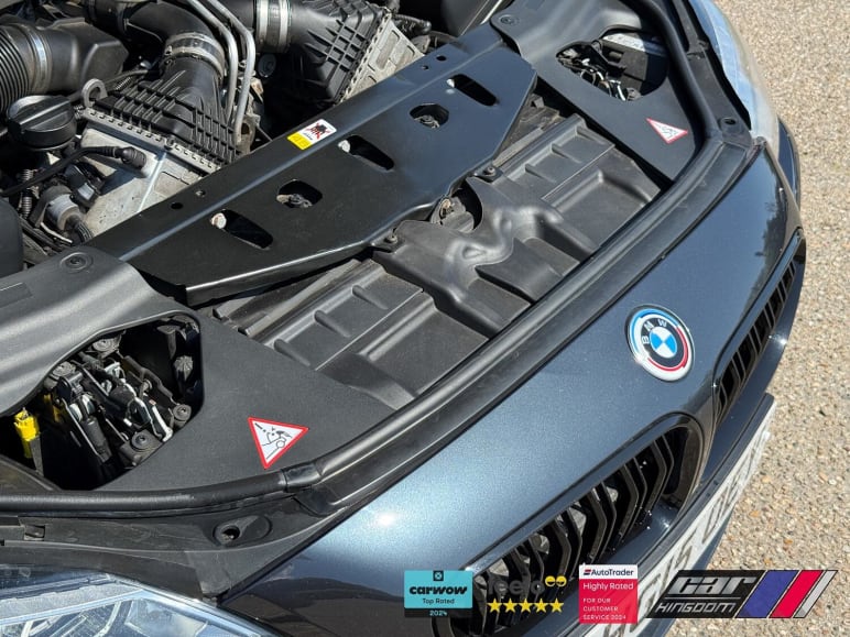 4.4 M6 Convertible Competition