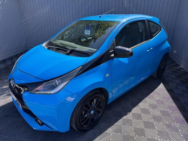 TOYOTA AYGO