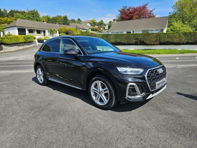 AUDI Q5