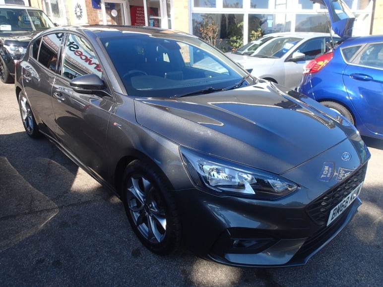 FORD FOCUS