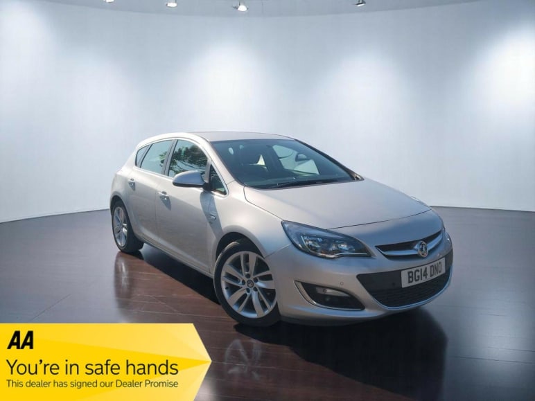 VAUXHALL ASTRA