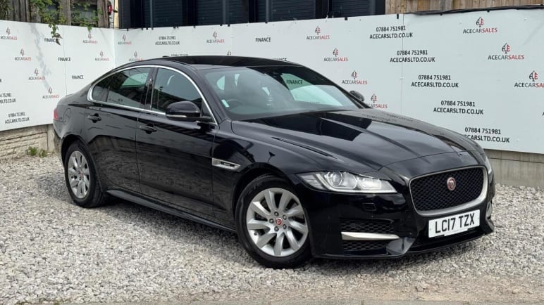 JAGUAR XF