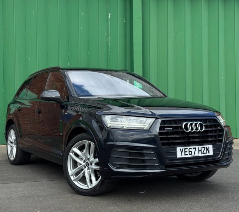 AUDI Q7