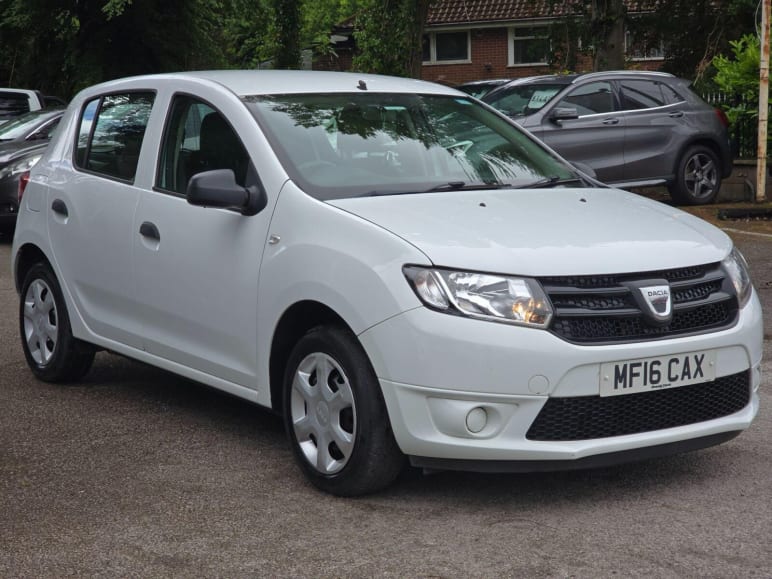 DACIA SANDERO