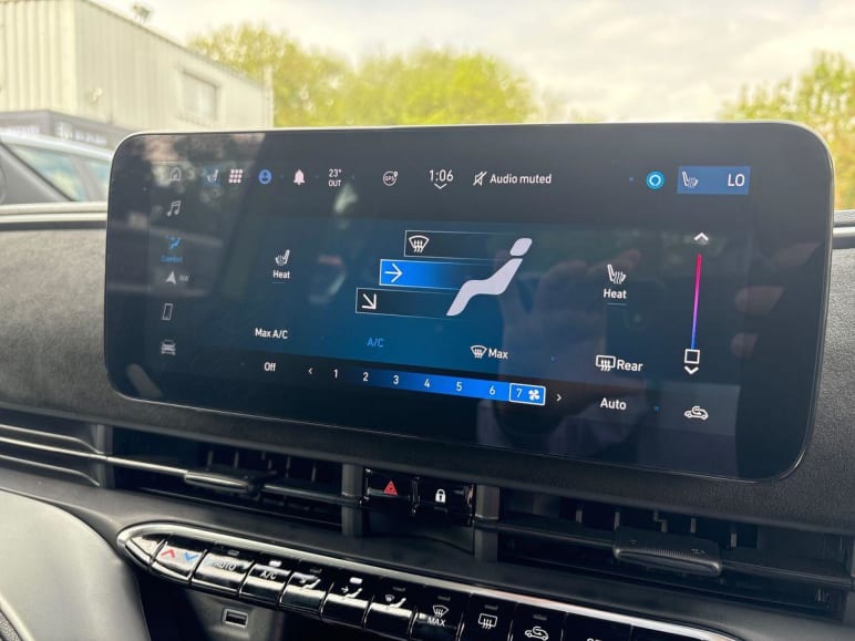 114kW Turismo 42.2kWh 2dr Auto