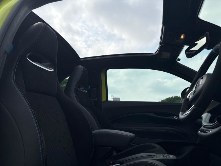 114kW Turismo 42.2kWh 2dr Auto