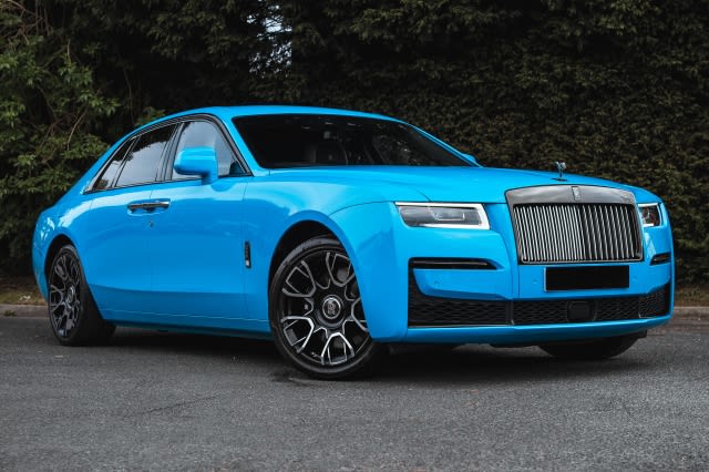6.7 V12 BLACK BADGE 4DR AUTOMATIC