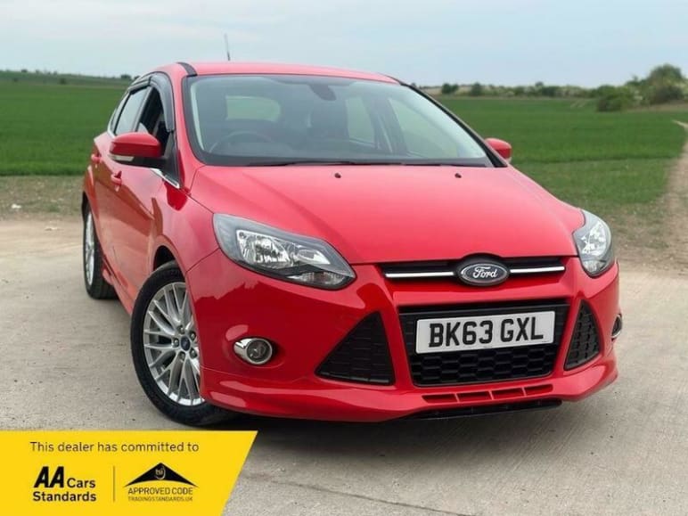 FORD FOCUS