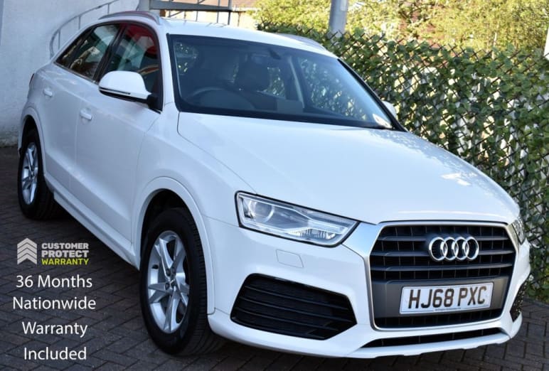 AUDI Q3