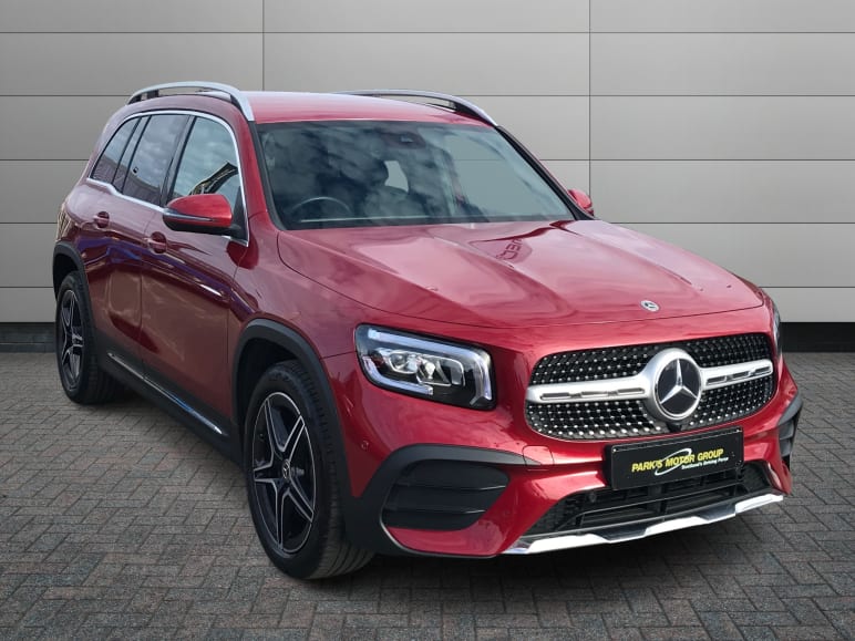MERCEDES-BENZ GLB