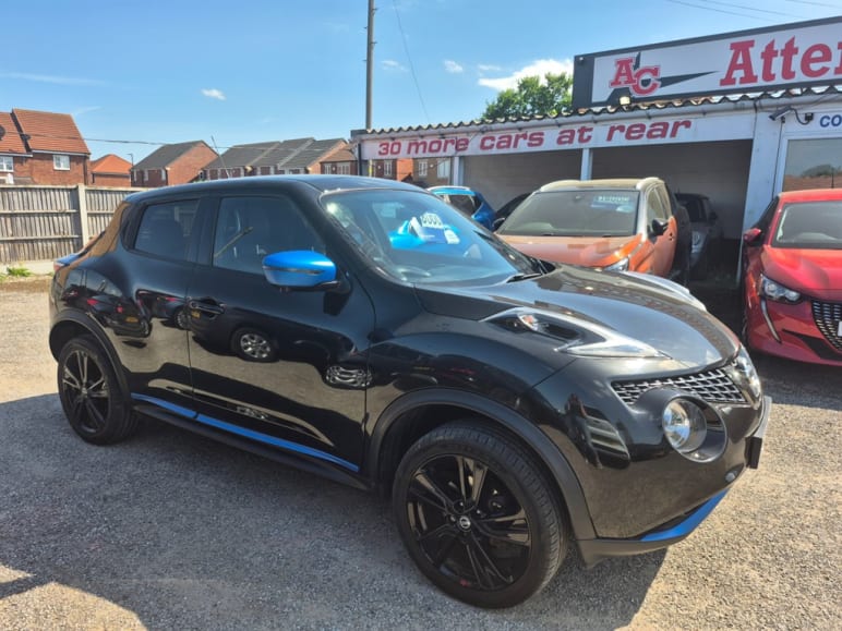NISSAN JUKE