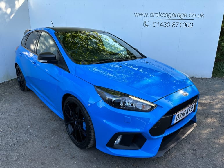 FORD FOCUS RS