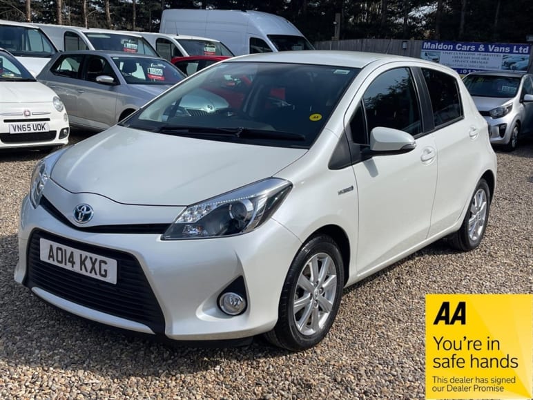 TOYOTA YARIS