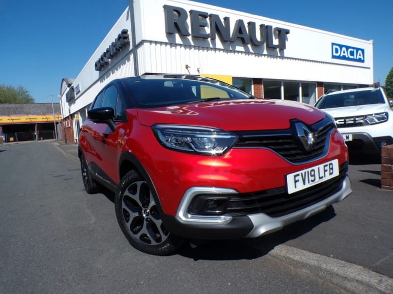 RENAULT CAPTUR