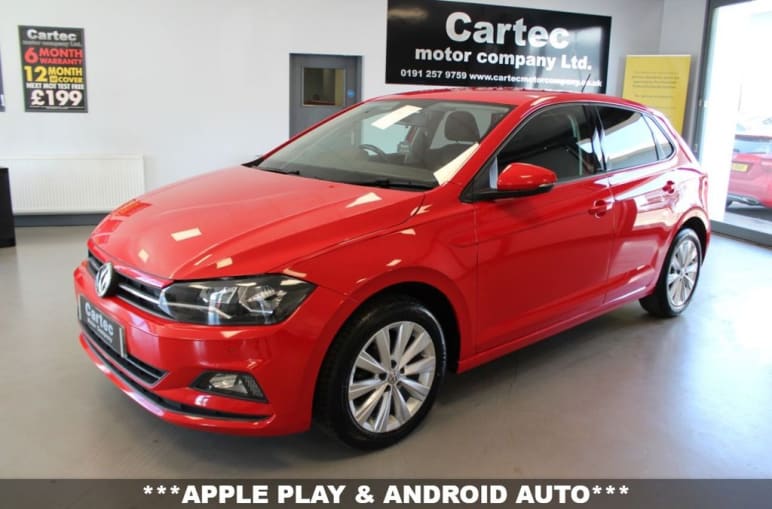 VOLKSWAGEN POLO