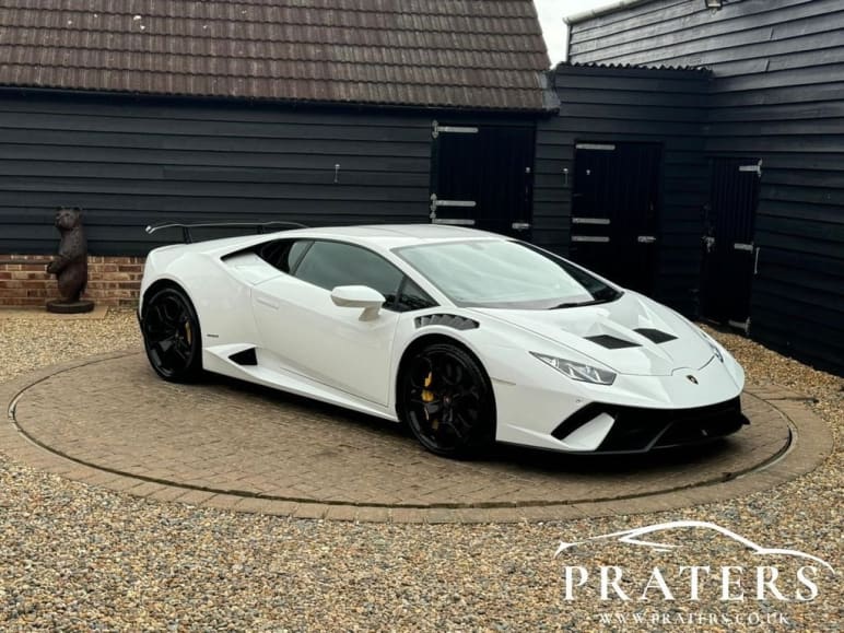 LAMBORGHINI HURACAN