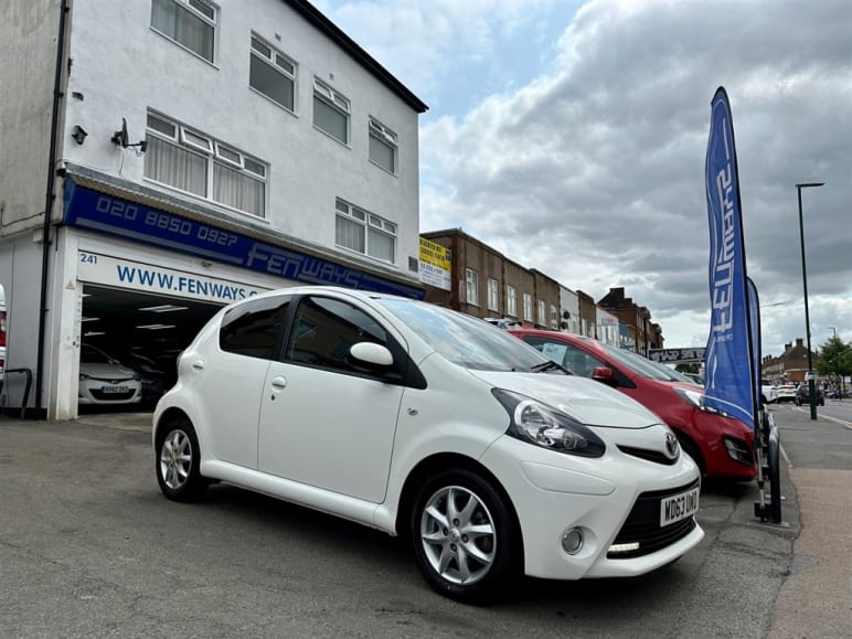 TOYOTA AYGO