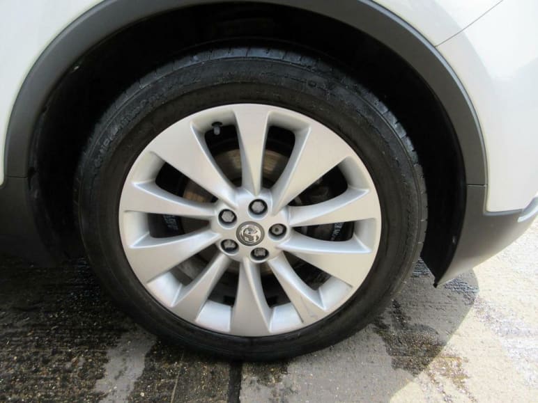 X 1.4i Turbo Elite Auto Euro 6