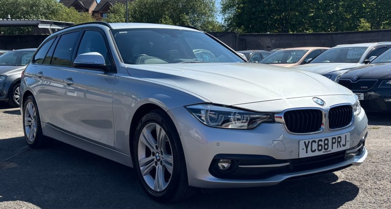 BMW 3 SERIES