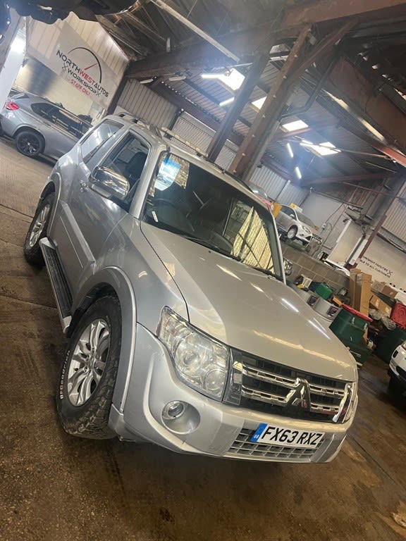 MITSUBISHI SHOGUN