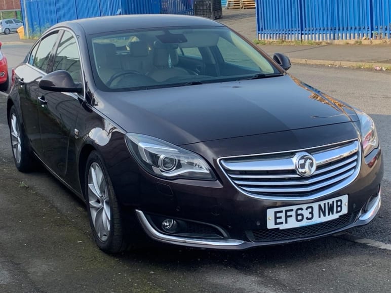 VAUXHALL INSIGNIA