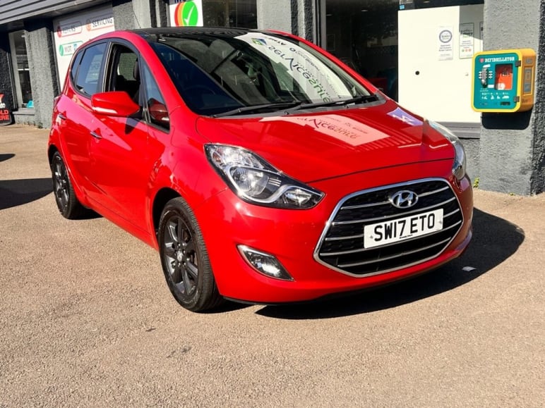 HYUNDAI IX20