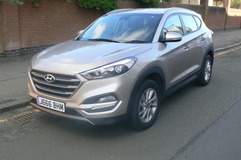 HYUNDAI TUCSON