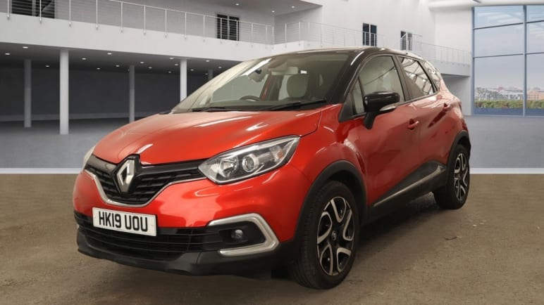 RENAULT CAPTUR