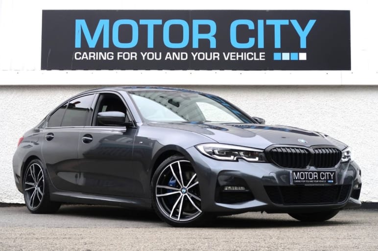 BMW 3 SERIES