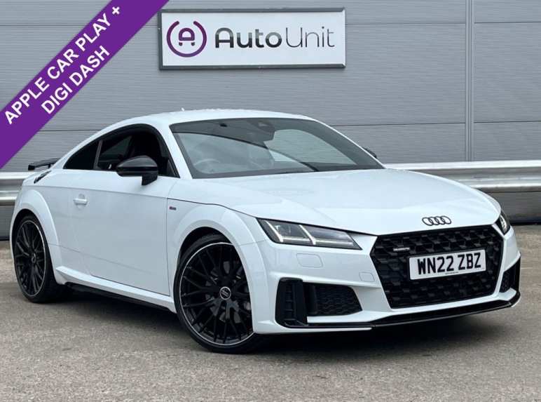 AUDI TT