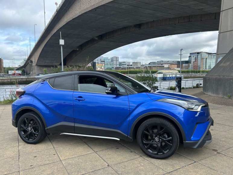 TOYOTA C-HR