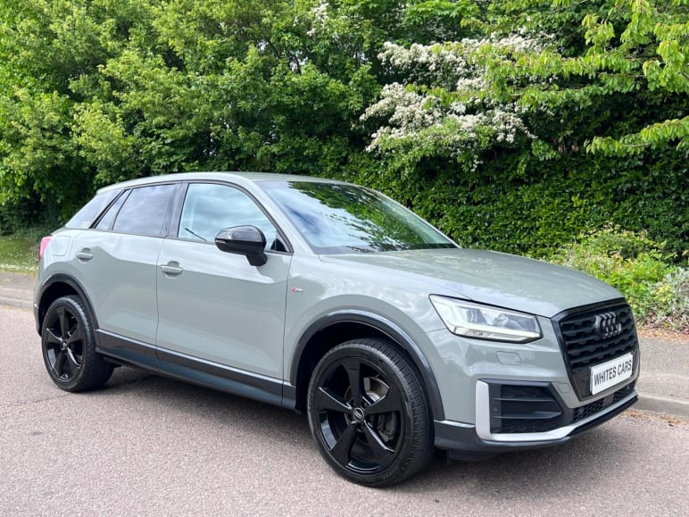 AUDI Q2