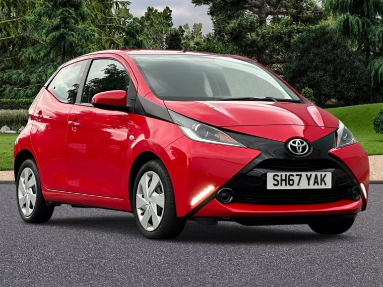 TOYOTA AYGO
