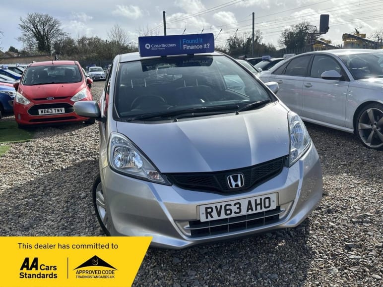 HONDA JAZZ