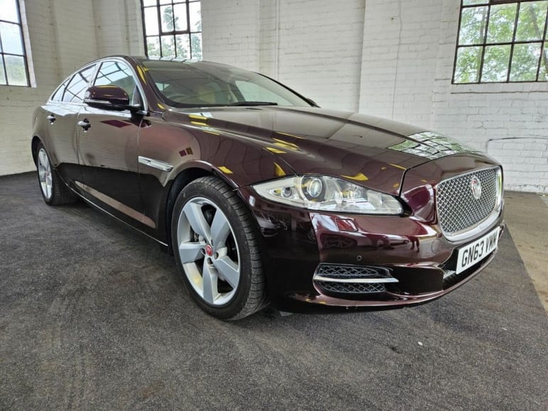 JAGUAR XJ