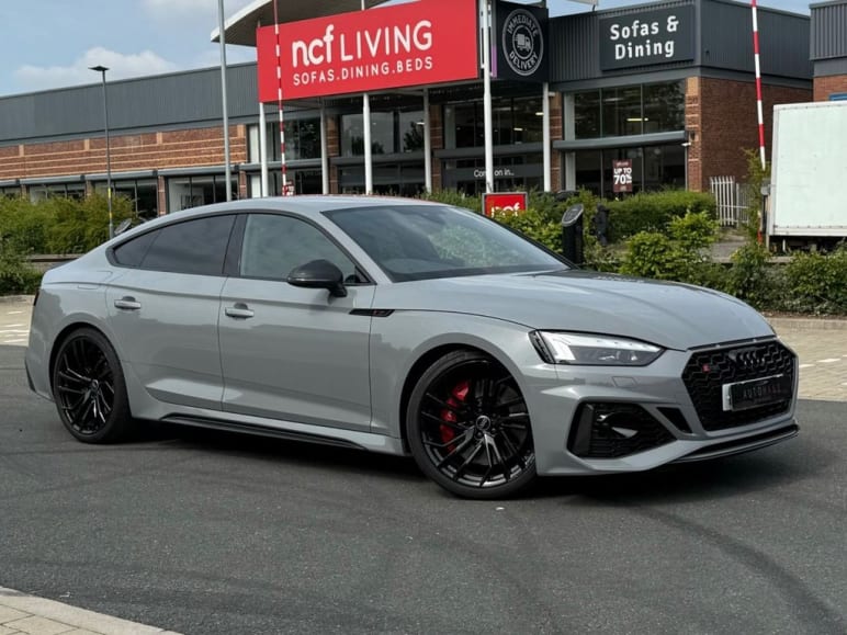 AUDI RS5