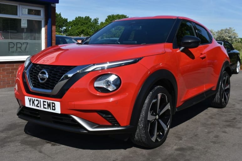 NISSAN JUKE