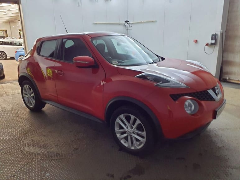 NISSAN JUKE