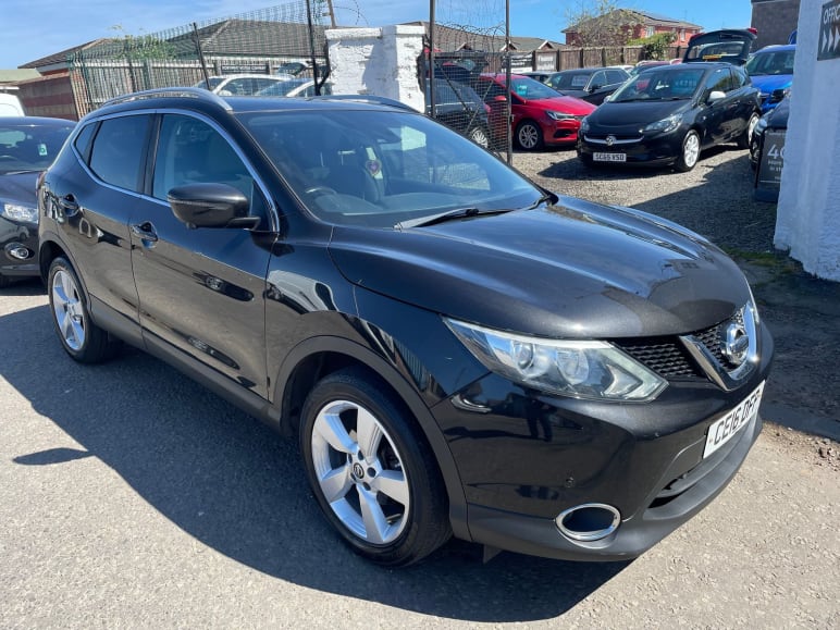 NISSAN QASHQAI