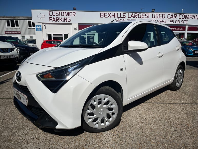 TOYOTA AYGO