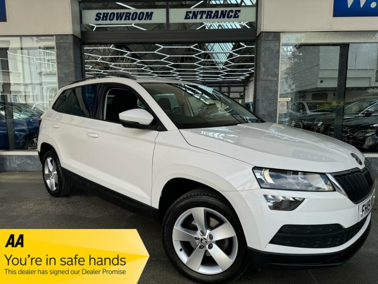 SKODA KAROQ