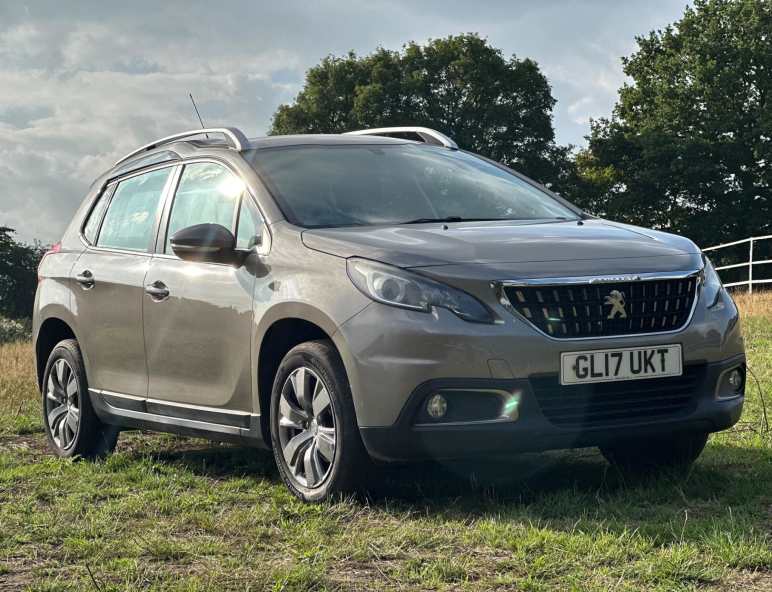 PEUGEOT 2008