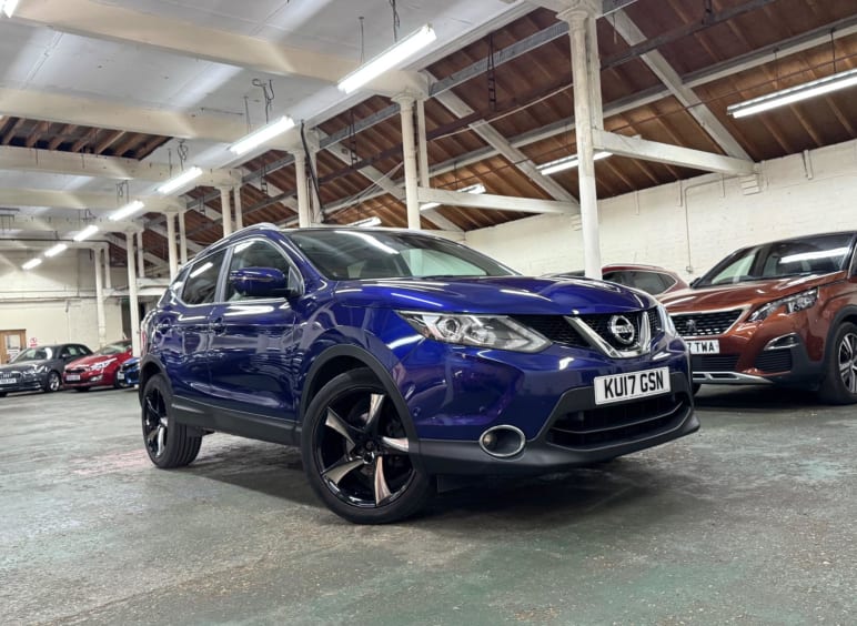 NISSAN QASHQAI