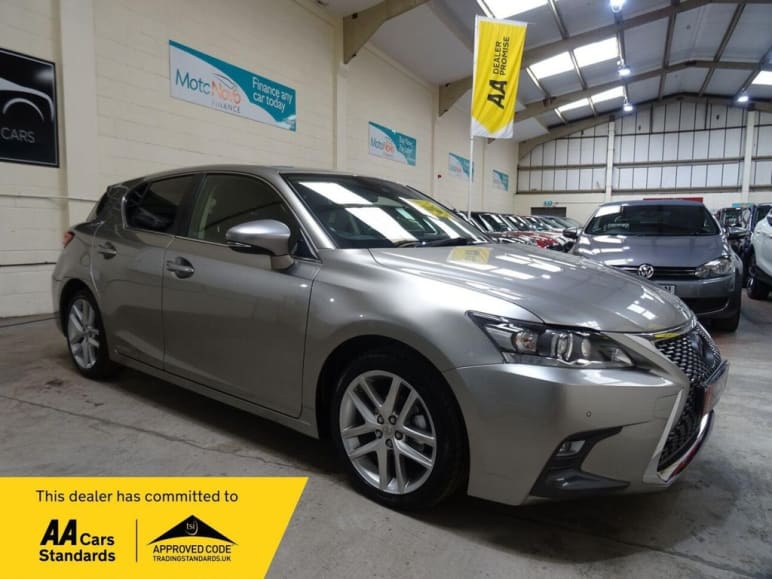 LEXUS CT