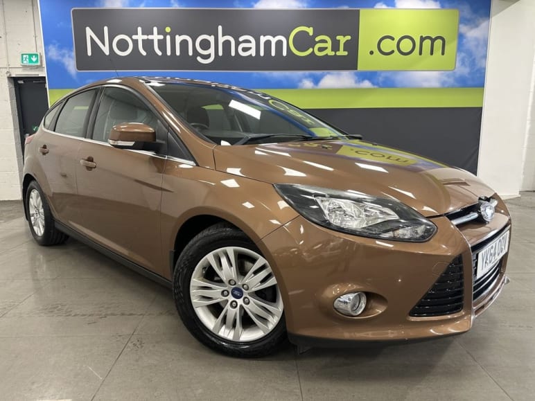 FORD FOCUS