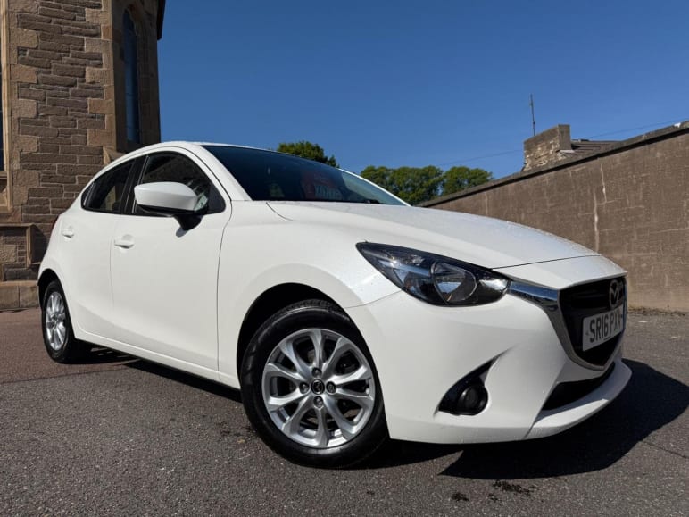 MAZDA 2