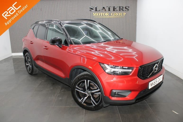 VOLVO XC40