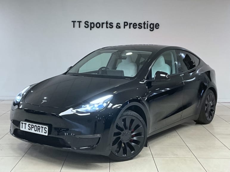 TESLA MODEL Y