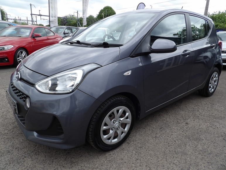 HYUNDAI I10